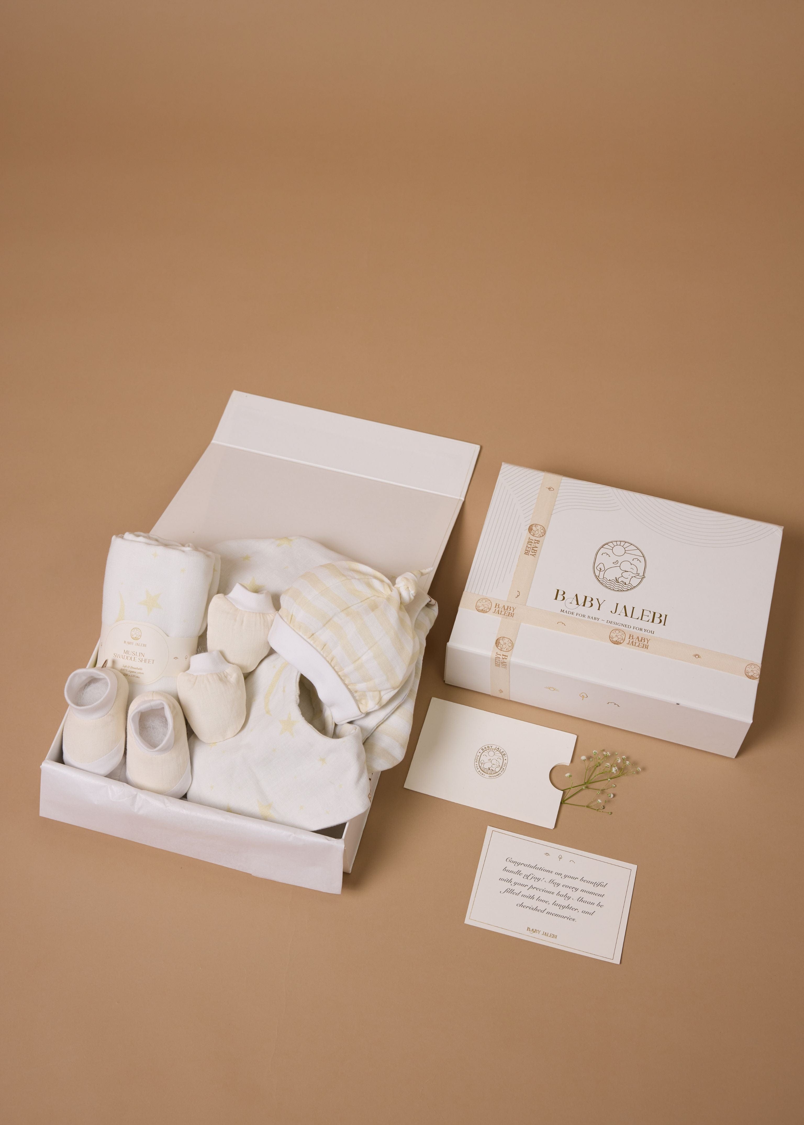 Luna Welcome Baby Gift Box